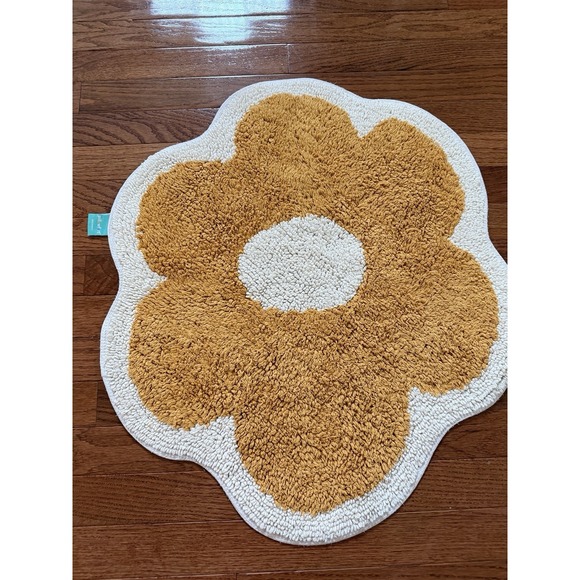 Pillowfort Other - Target Pillow fort Yellow flower rug